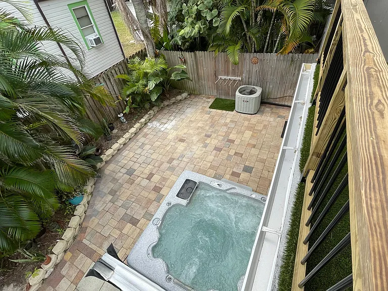 340 S Orlando Ave — Photo 11