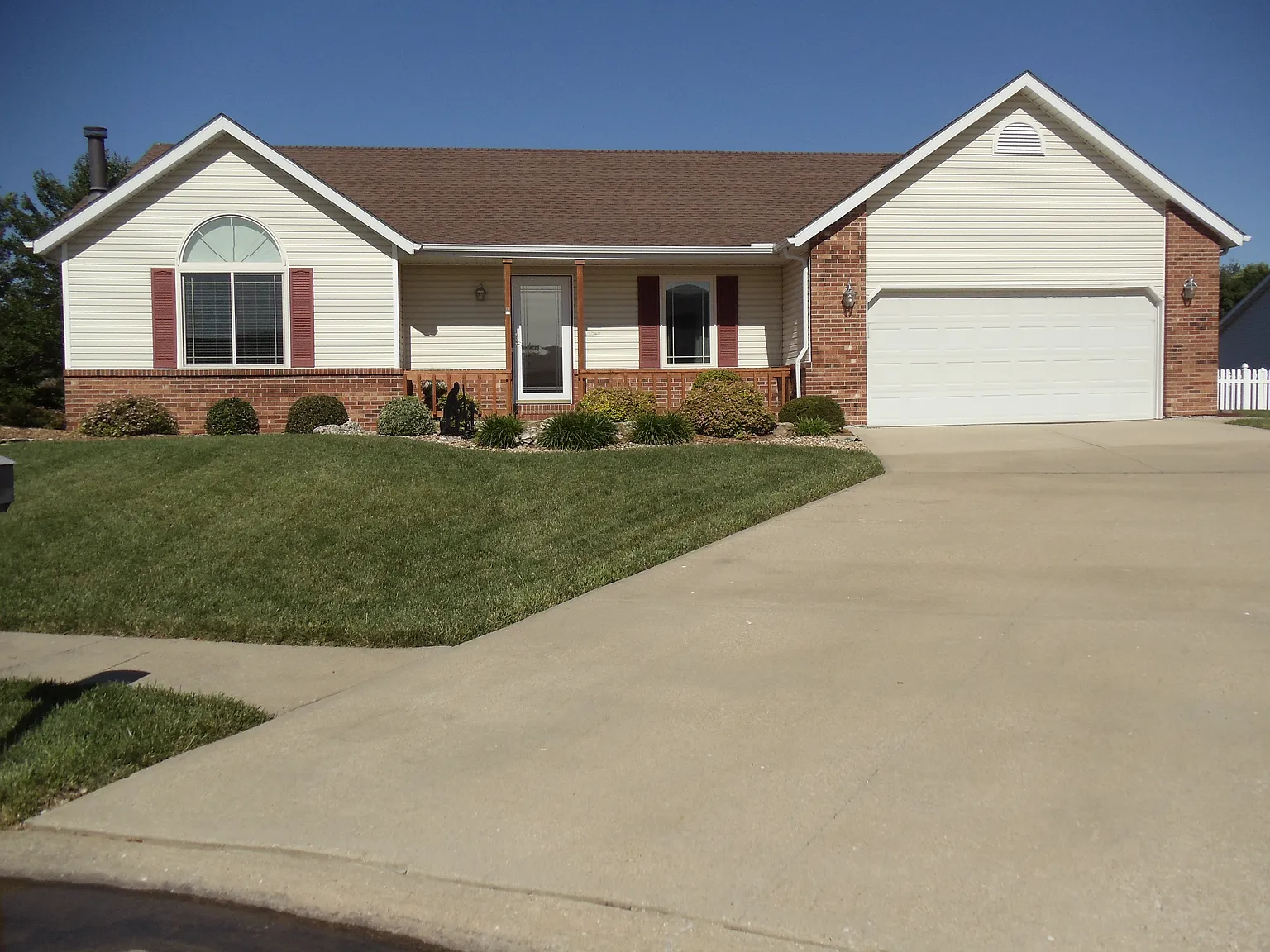 17 Sandstone Ct photo 1