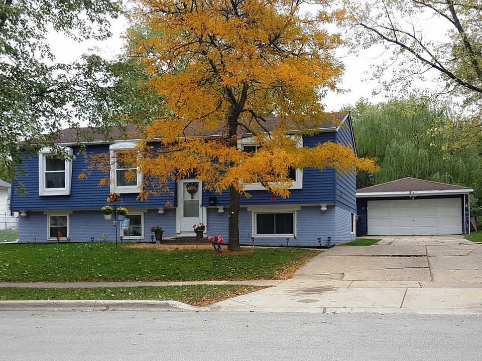 1st image of 217 W Green Meadows Blvd