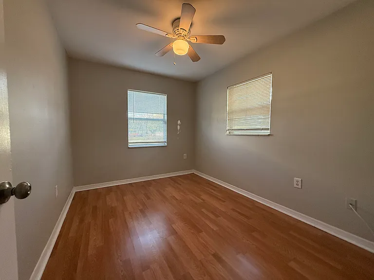 Front bedroom 1