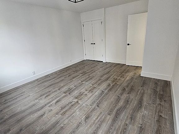 4th image of 201 Henry St Floor 4