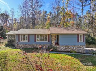 18 Terrace Ln, Weaverville, NC 28787