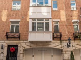 639 Ponte Villas S, Baltimore, MD 21230
