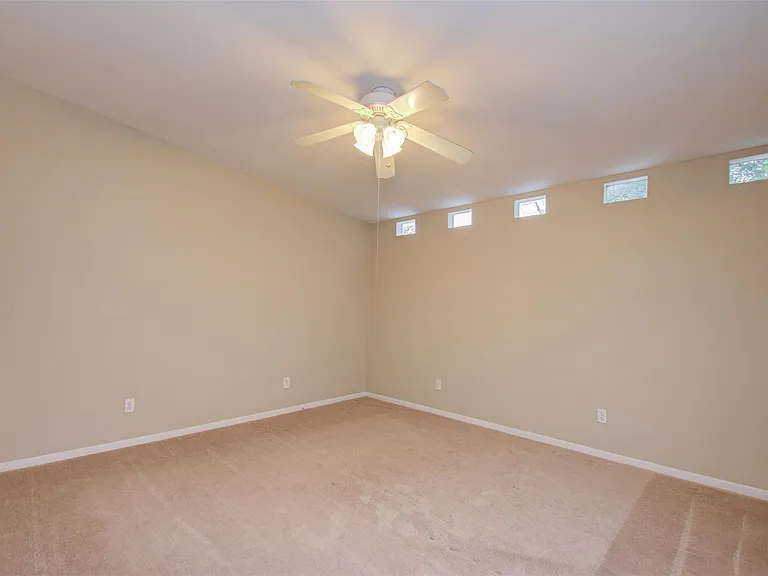 5419 Gulfton St #H — Photo 13