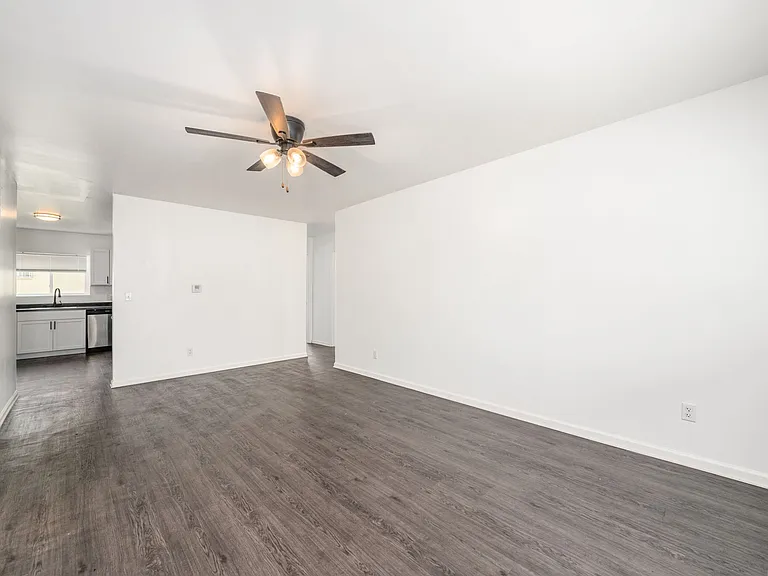 940 Shoemaker Ave #2 — Photo 7