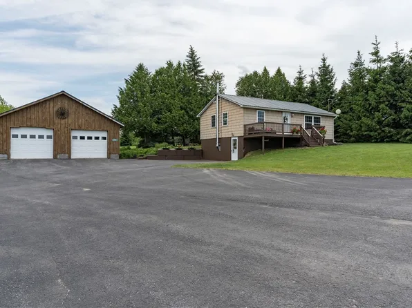 4572 Flat Rock Rd, Lowville, NY 13367