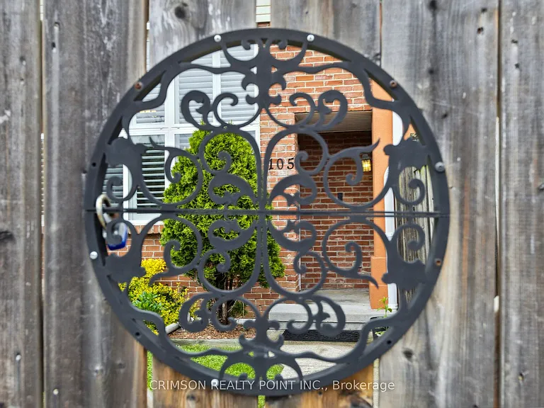 111 Grey St #105 — Photo 7