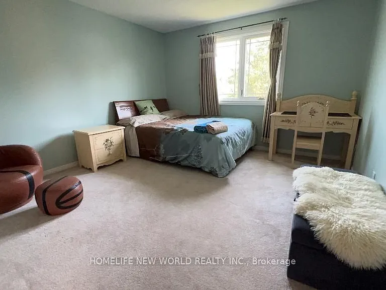 38 Marcelline Cres #1 — Photo 1