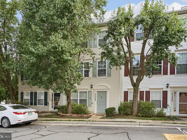 45988 Grammercy Ter, Sterling, VA 20166