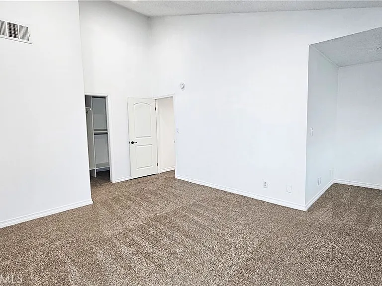 1139 W Badillo St — Photo 16