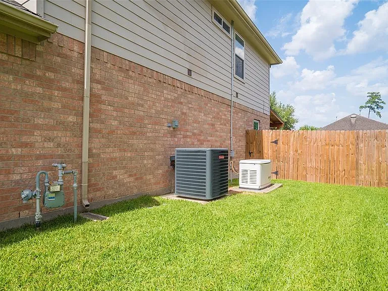 23314 Kobi Park Ct — Photo 19