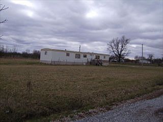 2nd image of 56911 E 210 Rd