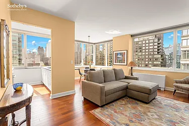 100 Riverside Boulevard, #19G