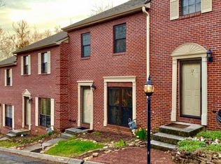 437 S Gallaher View Rd APT 18, Knoxville, TN 37919