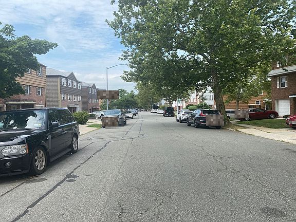 4th image of 226-10 59th Ave