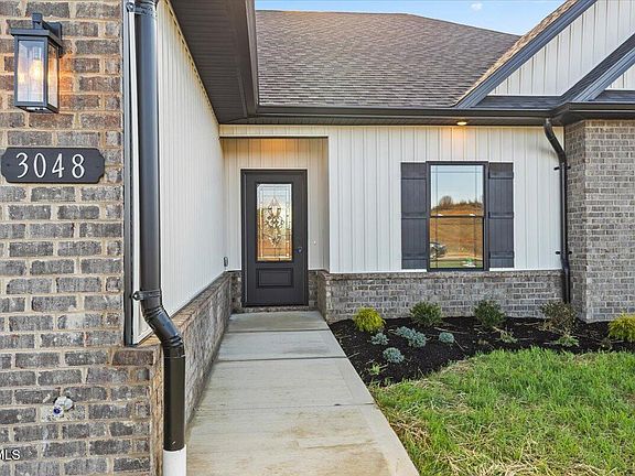 2nd image of 3048 Sawgrass Dr