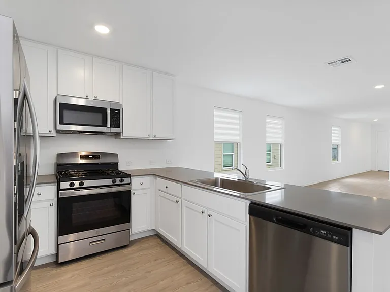 9126 Selene Pl — Photo 11