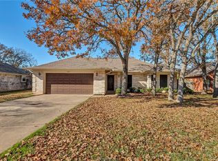 5607 Middlebury Dr, Bryan, TX 77802