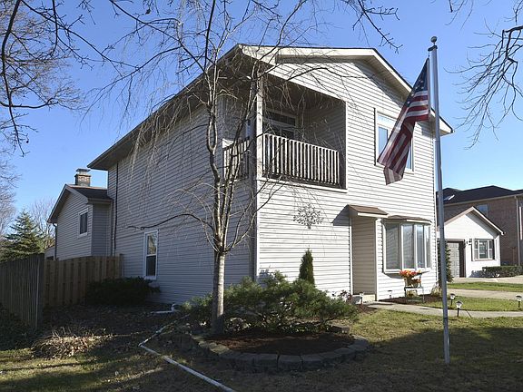 2nd image of 1457 Wedgewood Ave