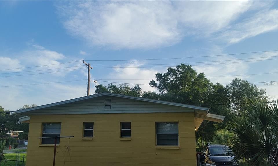 Building Photo 4