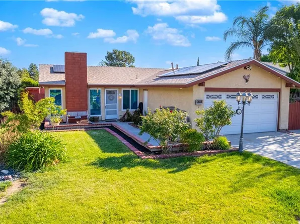 30225 Jasmine Valley Dr, Santa Clarita, CA 91387