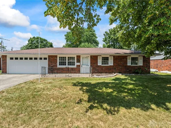 1021 Nutmeg Sq N, Troy, OH 45373