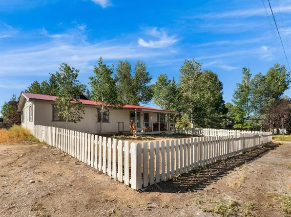 215 W Spencer Avenue, Gunnison, CO 81230