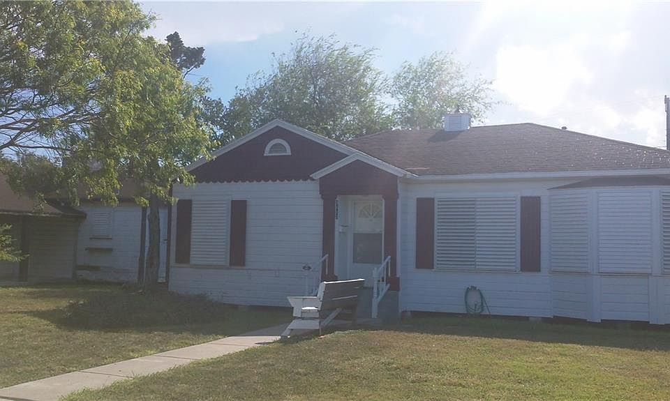 1st image of 3613 S Saxet Dr