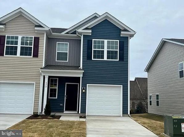 172 College Dr