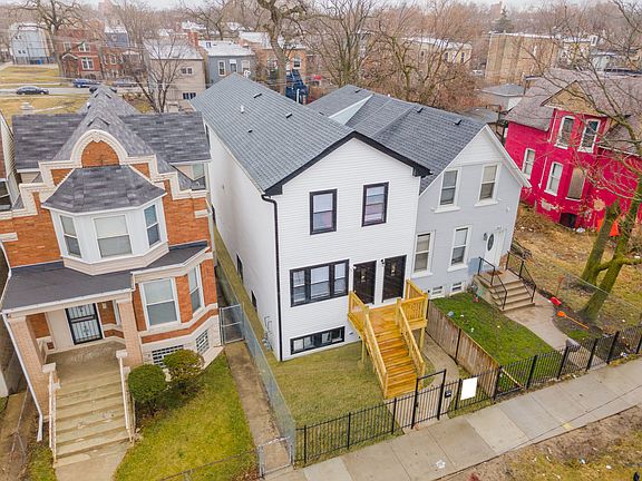 2nd image of 1911 S Homan Ave