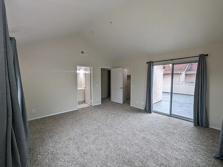 1722 Cedar St #J — Photo 24