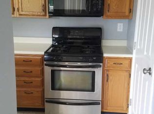 126 Kenwood Dr, Sicklerville, NJ 08081