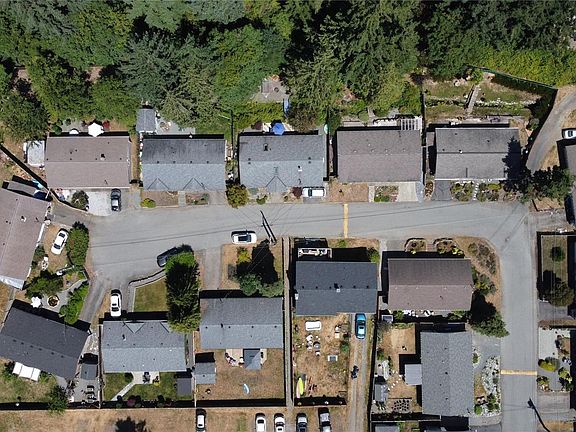 2nd image of 4604 Hammond Bay Rd #7
