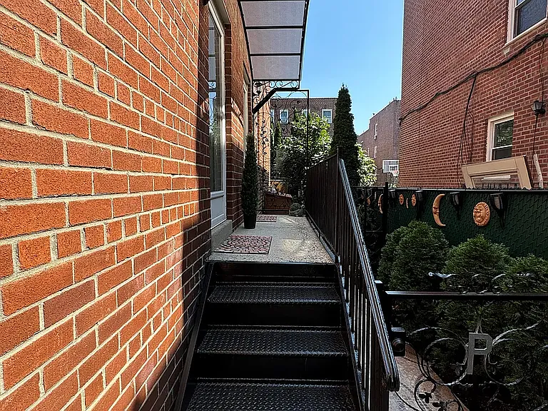 7224 Bergen Ct #2 — Photo 21