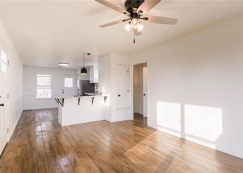 1st image of 234 & 236 Baxter Ln #234