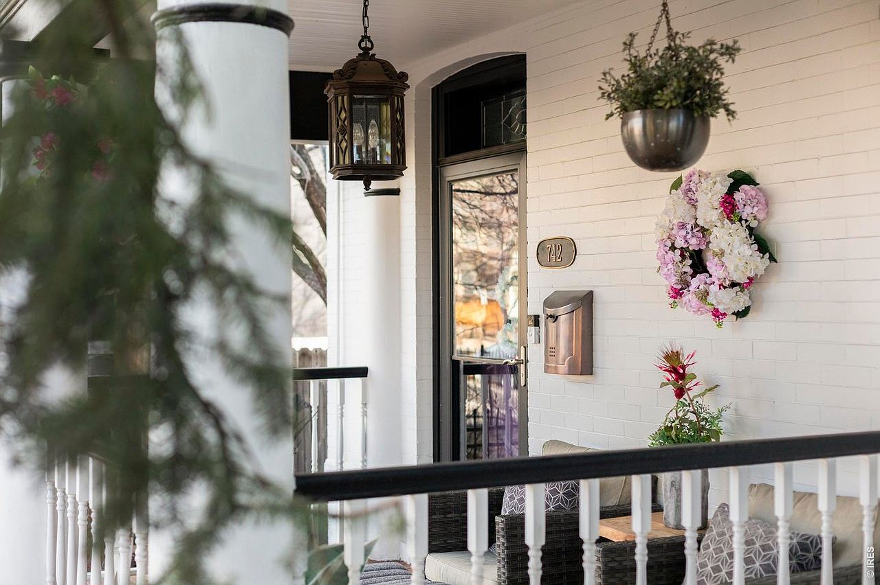 742 N Downing St - Photo 6