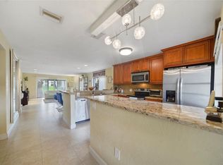 21911 Cypress Dr #G, Boca Raton, FL 33433