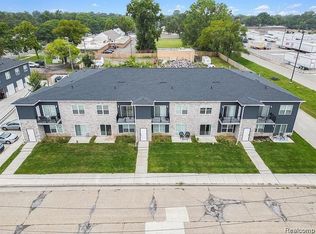 1251 E Woodward Heights Blvd #2, Hazel Park, MI 48030