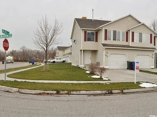 593 S 430 W Photo 1