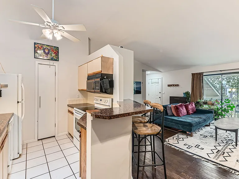 2800 Kalmia Ave #C304 — Photo 11