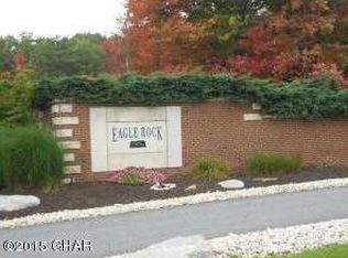 Little Leaf Ct, Hazleton, PA 18202