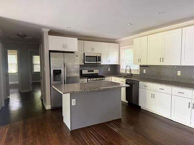 3155 Beech Dr — Photo 5