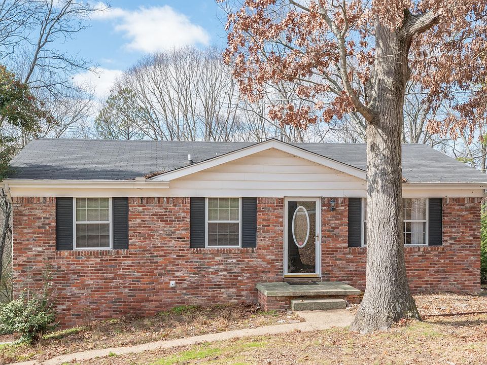 1st image of 113 Fawn Dr #2