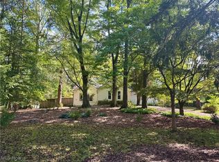 8435 Wiese Rd, Brecksville, OH 44141