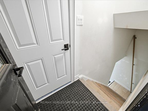 3rd image of 94 Primula Cres #Basement