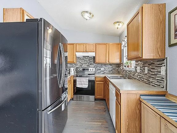 3rd image of 405 N 30th Ave