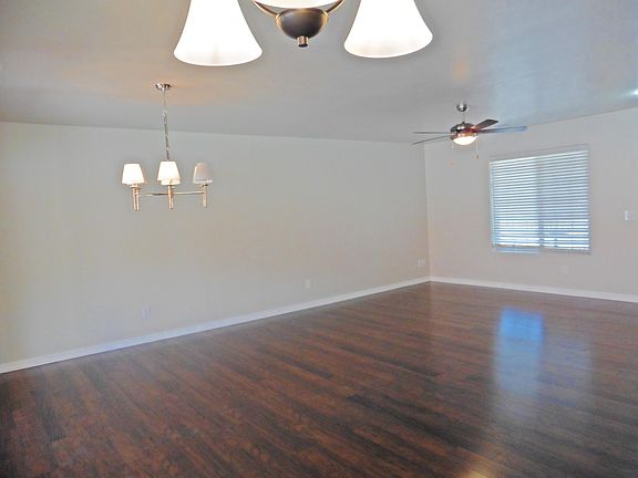 3rd image of 9572 E Lakeshore Dr #1