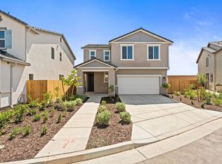 11148 N La Brisa Dr, Fresno, CA 93730