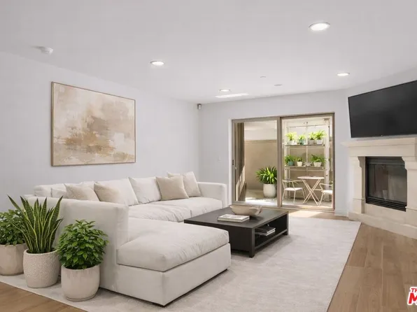 8238 W Manchester Ave APT 108, Playa Del Rey, CA 90293