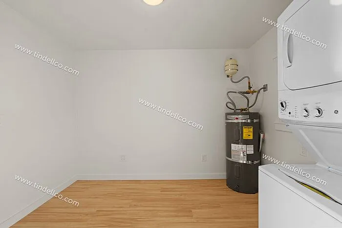 7927 N Olympia St — Photo 10